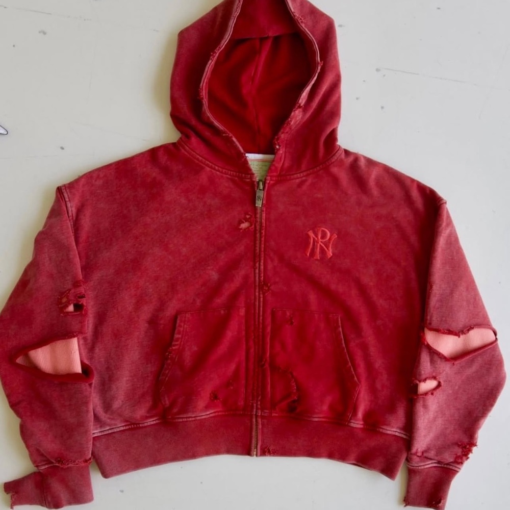 Noublie Pas red hoodie zip up